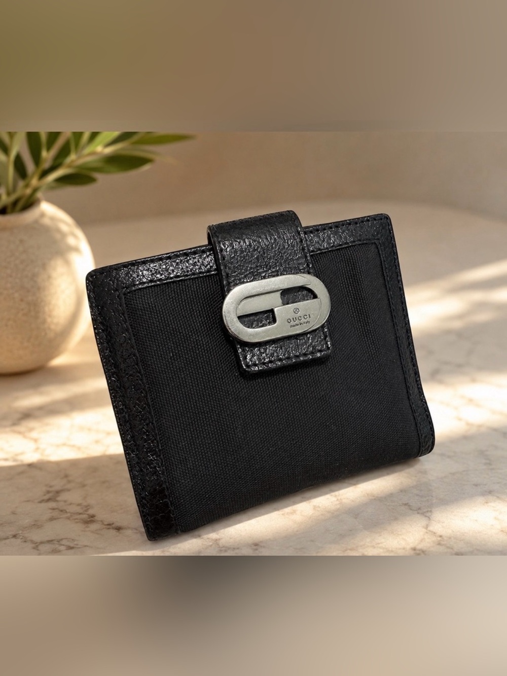 Gucci Black Messenger Bag with Gucci Wallet and Gucci Box!! - Picture 2 of 14